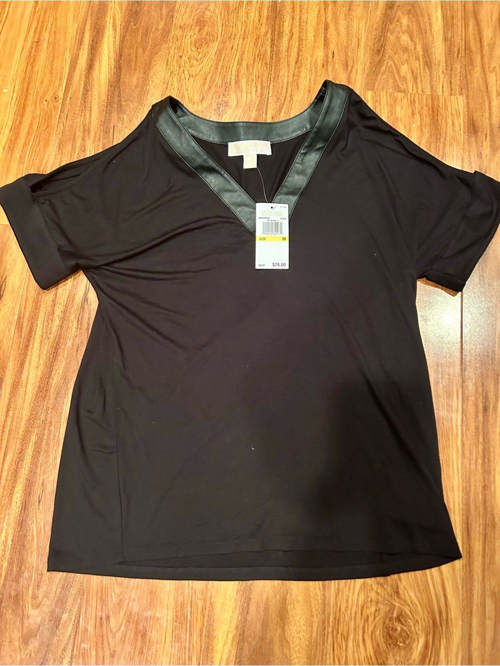 NWT MICHAEL Michael Kors Black Faux Leather V Neck Top M $78